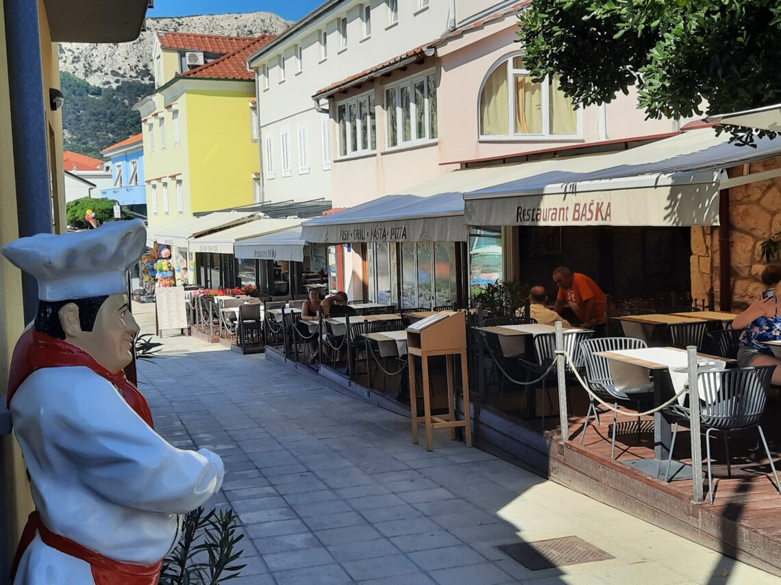 Ein Blick auf das Restaurant Baska in Baska auf Krk